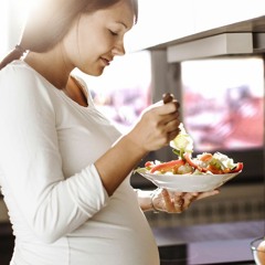 ازي صحتك: أغذية مهمة للحامل