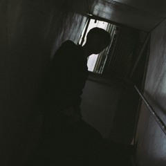 05. Dark (Prod. Xinbeat)