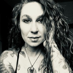 Episode 63 Heart and Hustle with guest dancer Amy Sigil