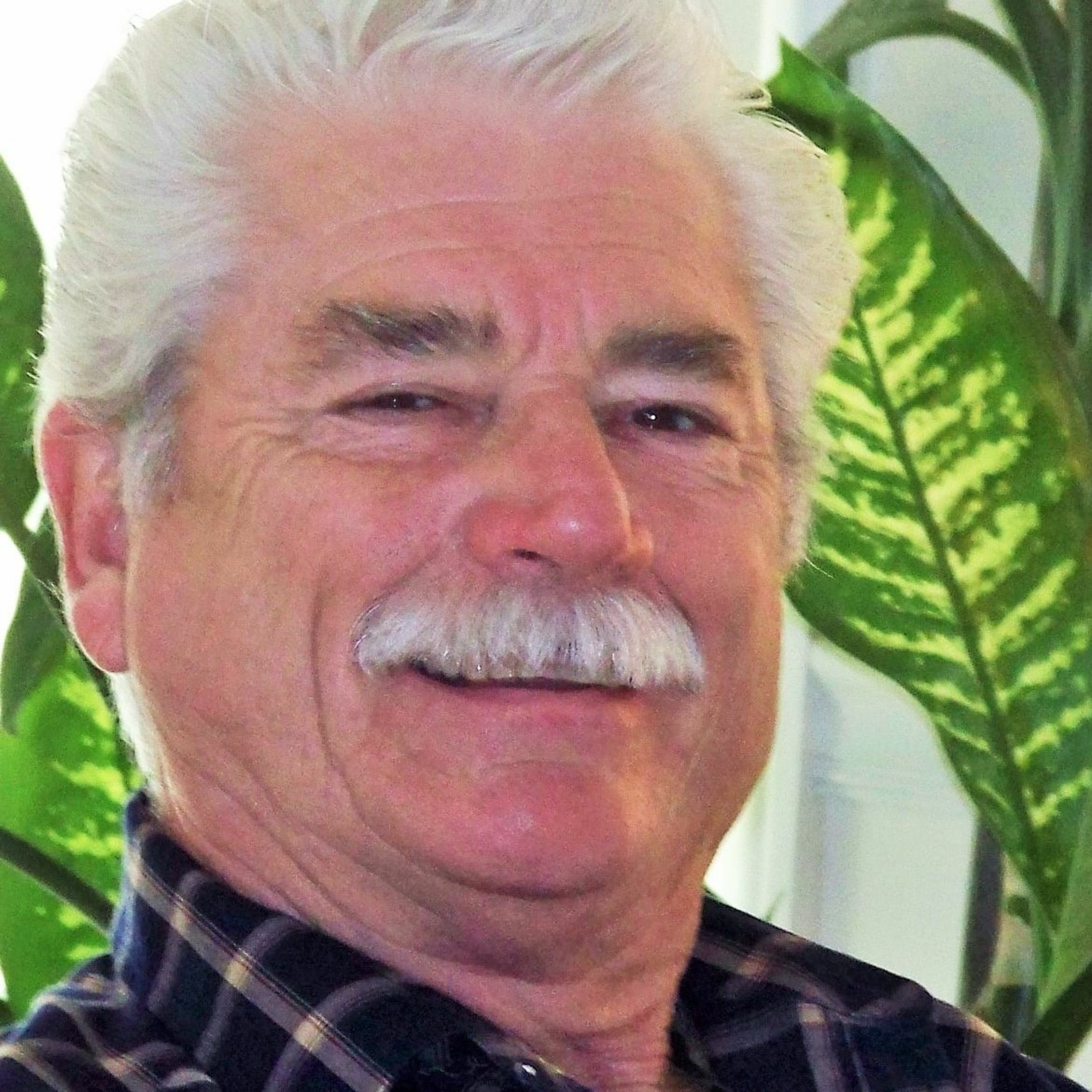 In wake of Colo. crash, reserve judgment: Owner-op recounts '70s no-brakes run off Monteagle thumbnail
