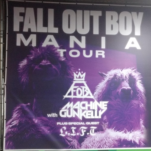 Young and Menace (Piano Version) Official