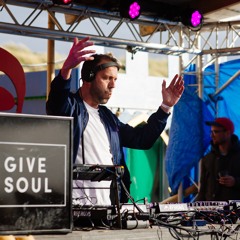 Warren Fellow @ Give Soul Kingsday 2019, Colorado Charlie (27.04.2019)