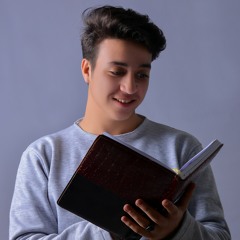 أحمد الشافعي بنبرة جديدة تخطف القلوب لسورة فاطر 💙 🌸