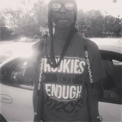 Swagg Johnson Ft. Trap Capone - No Option