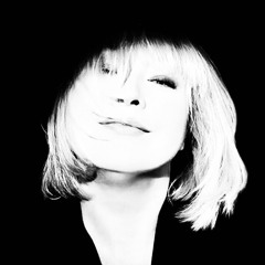 Let The Sky Fall - Cover by Mariana Barrier