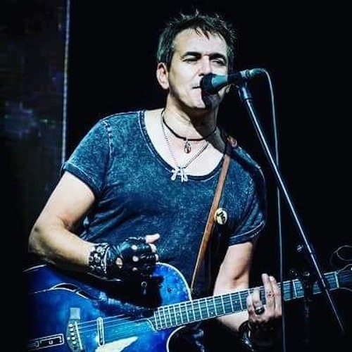 Иван Демьян и Группа 7Б - Моя любовь (Рождественский концерт 2018) - YouTube