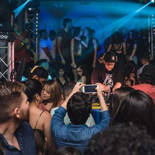 Rumble Live by Docta Rythm Selecta - Hip Hop & Dancehall (2019)