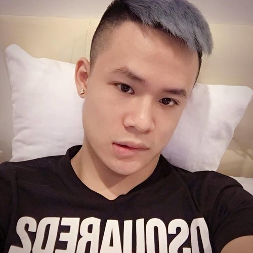 Canh Dong Yeu Thuong (Future Remix) By Tung Tey