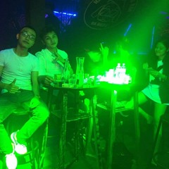 QUÊN EM TRONG TỪNG CƠN GIÓ