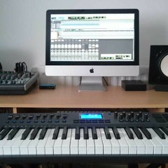 LEFT THA TRAP | HIT THA STUDIO-Blacc Ghost