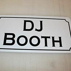 DJ Booth set SS19