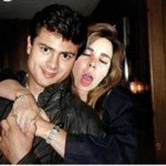 Dos Más Dos Igual a Cinco Podcast Episodio 3:  Entrevista con la Tía Gloria