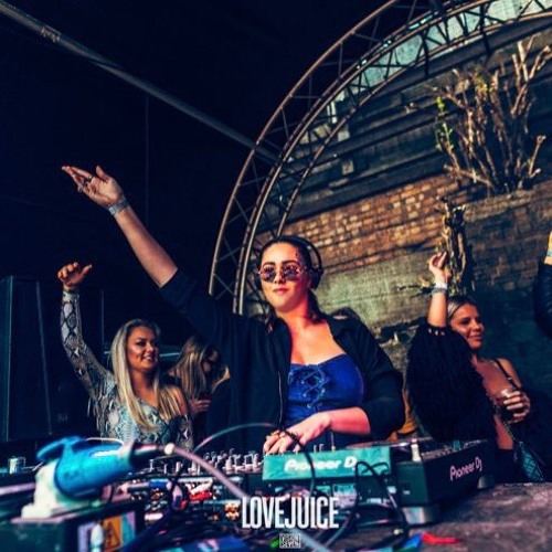 Saffron Stone Live Set From Lovejuice @ E1 Street Carnival