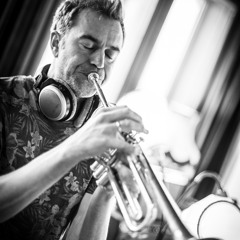 Conrairo (from the album Conrairo, 2013)