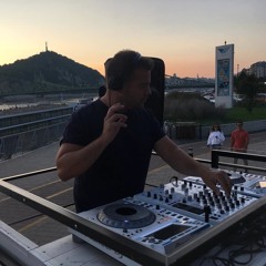 Meszi - Sunset By The Side Of The Danube (part1)