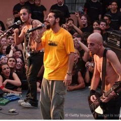 System Of A Down - Suggestions liveReading Festival60fps.mp3