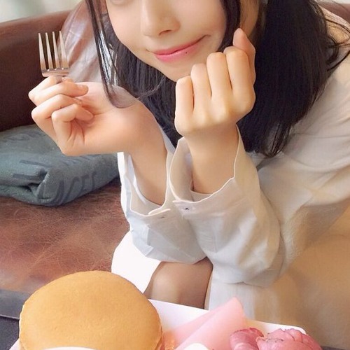 M4L1Y4 - Bre4kf4st 1n Bed (Aries Garage edit)