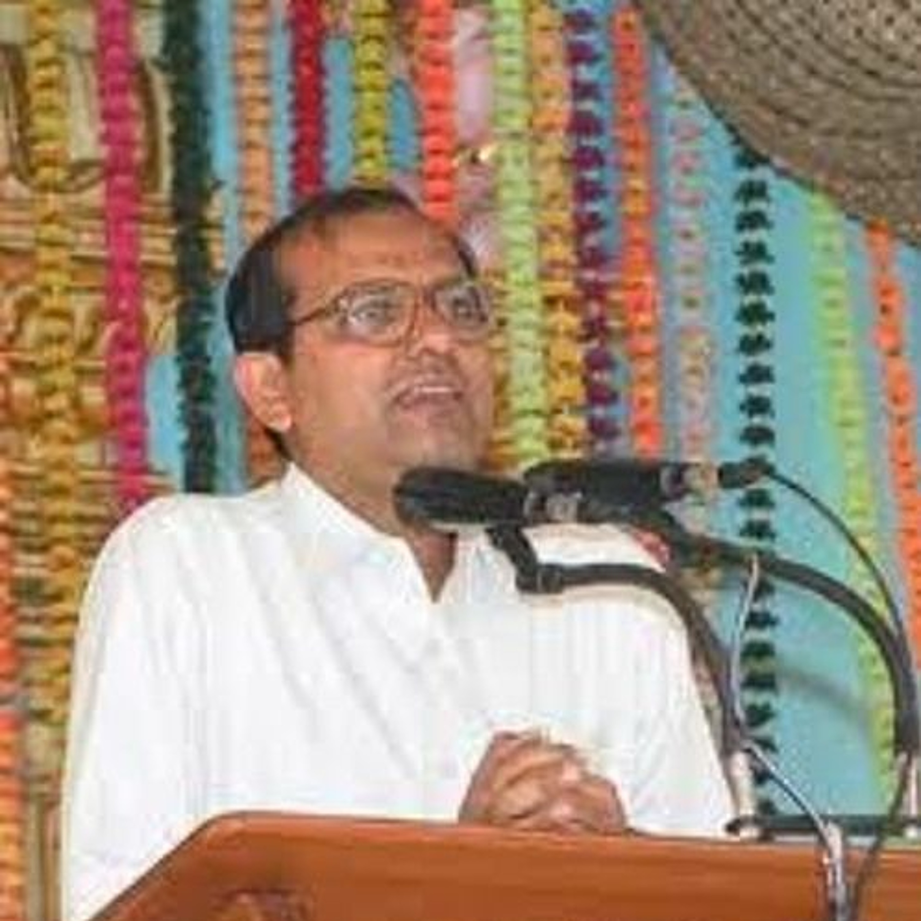 Man of Miracles - Sathya Sai Baba