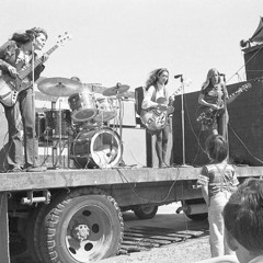 Unterlala X Sara Machine Montag