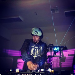 Bass Showdown (KDUBz Debut)