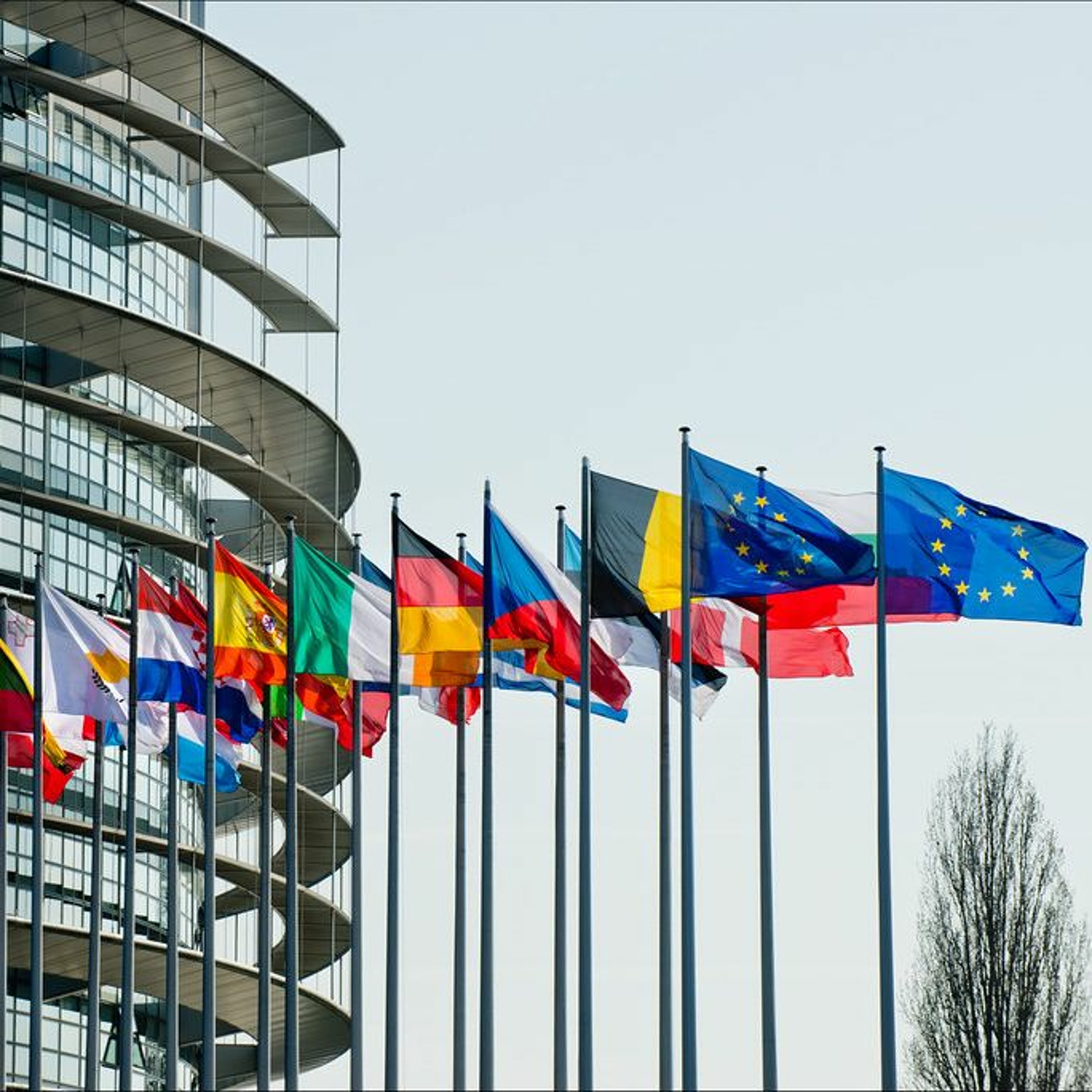 LW #28: Europe Day and News from May 8th - 17th, 2019 episode artwork