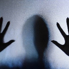 내 머리 속에서 나가주세요 私の頭の中から出てください