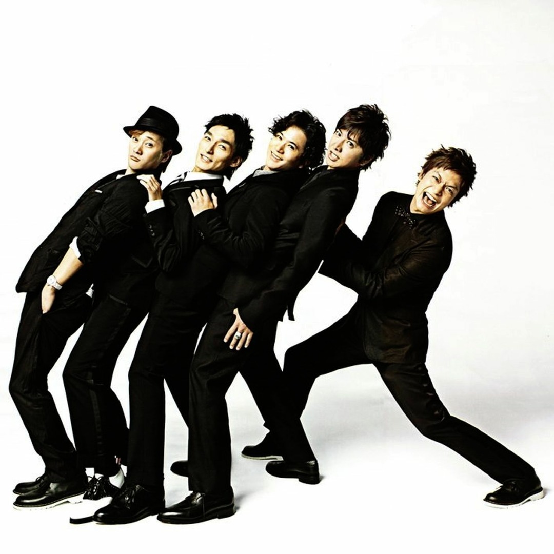 artworks-000537351828-8tp8e3-