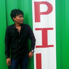 Keroncong Pembatas cover - HARUSNYA AKU (Armada) - .mp3