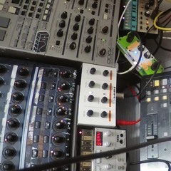 Dub Techno Session #12 | Yamaha RS7000 | Volca Bass | Volca Keys | Zoom MS50G