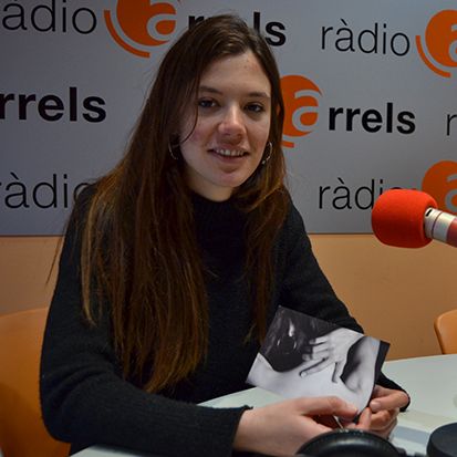 Sira Esclasans presenta la seva exposició:"De pell dura i esperit transparent" episode artwork