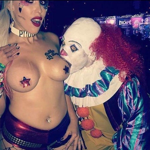 👿