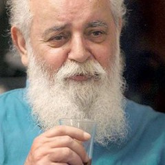خانه دل تنگ ِ غروبی خفه بود  شعر و خوانش استاد هوشنگ ابتهاج