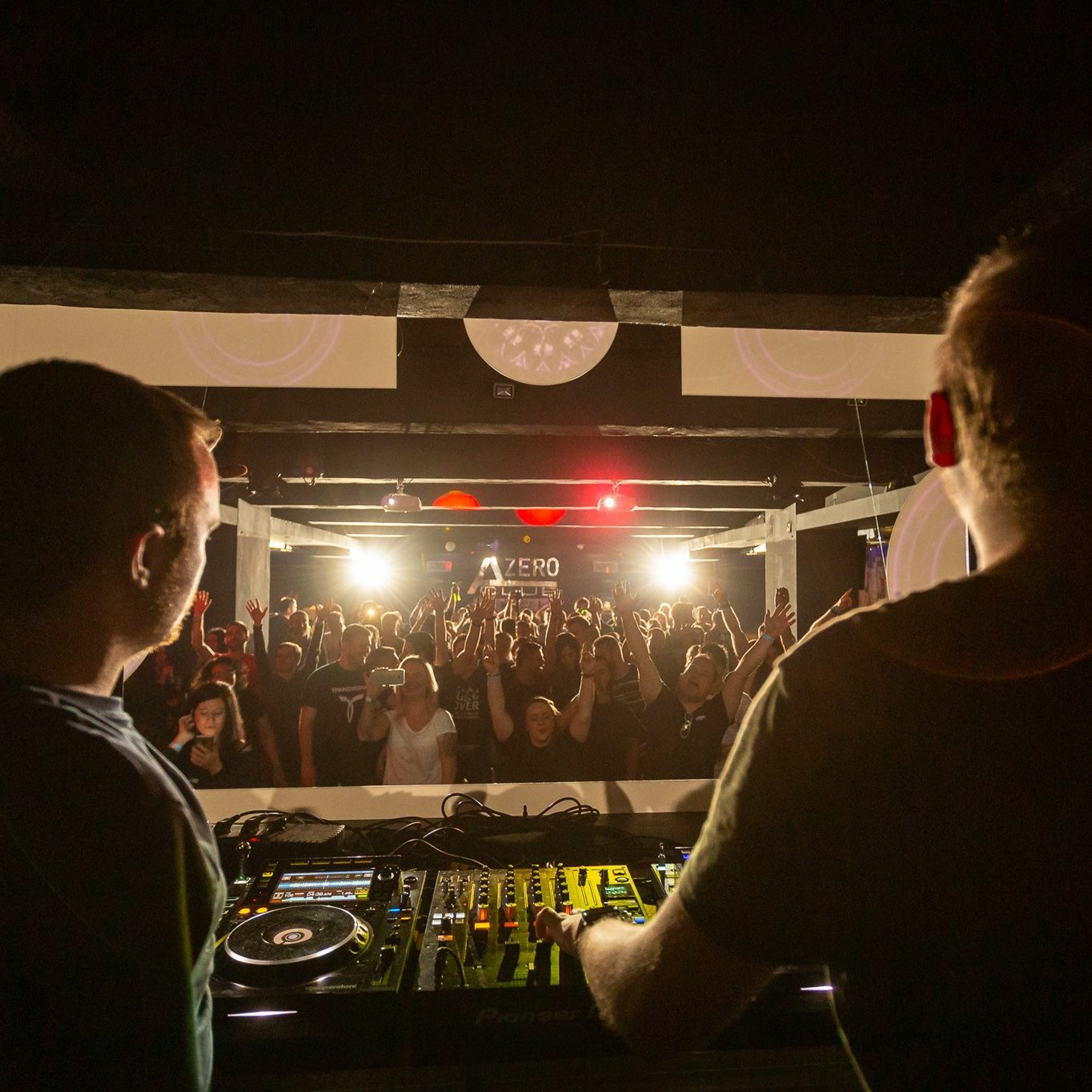 Critical Exposure Radio