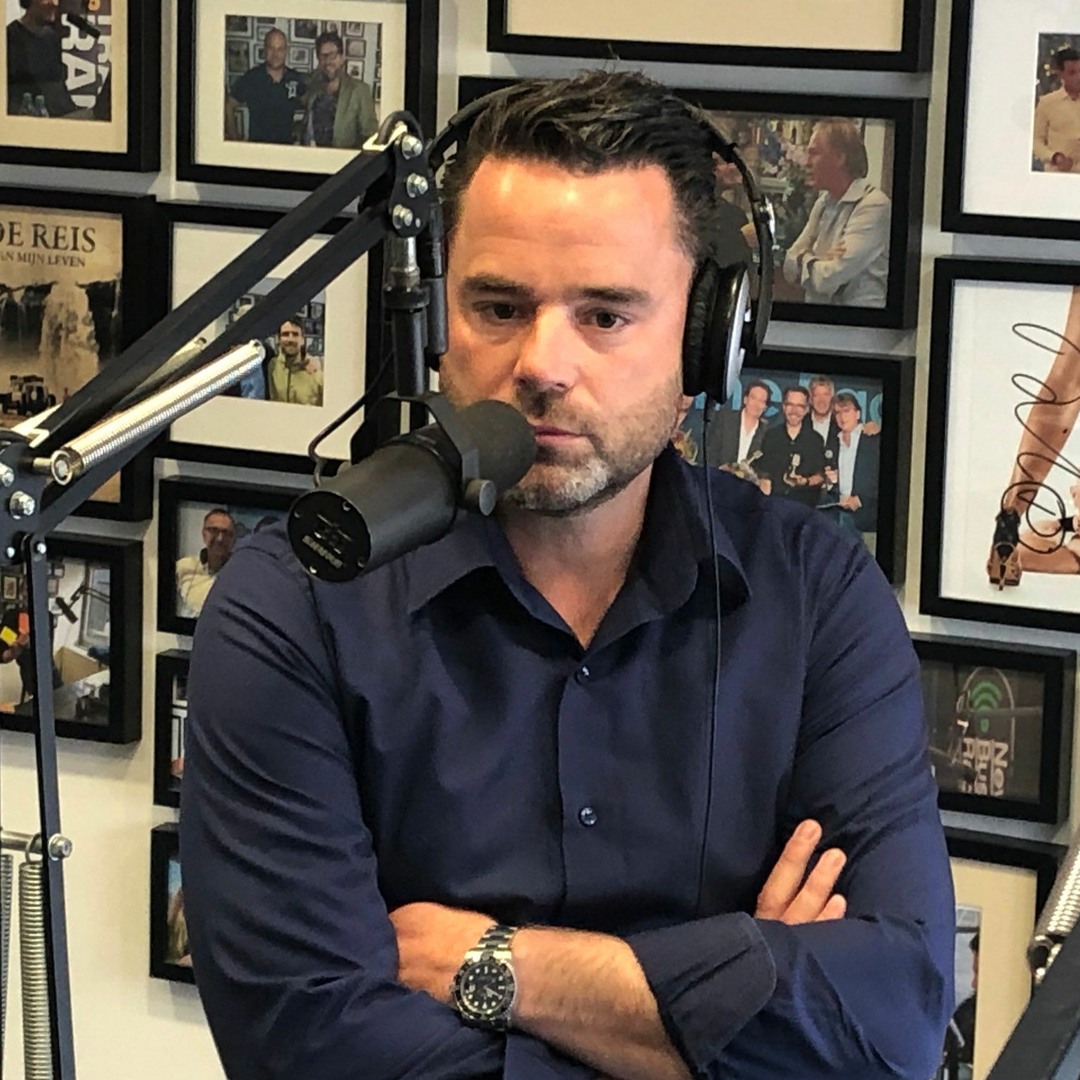 Richard Von Roon Stream episode Richard van Rooij (De Woonpas) - Let's Talk Business 22 ...