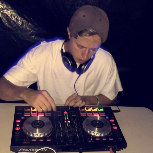 STASH live @EDC Las Loomis