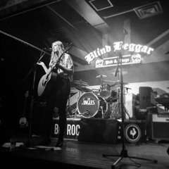 Seven Nation Army / Sweet Dreams Mash up