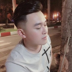 Ai Là Người Thương Em :)))