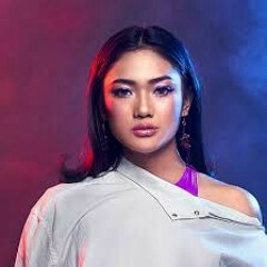 Marion jola ft tata janeta - pergi menjauh & sang penggoda