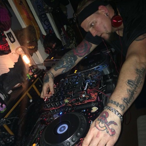 **Datkat** Rock n Roll House