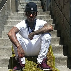 Song( KODAK MOMENT) ARTIST: TRINI.LOCCO.TRENDN CALLUS.ENT PRESENTS YSM/ROBBERY.MONEY