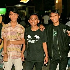 Mat'D Ft. Zhul Talawo Ft. RhmtThlu - STATIC'X (Fahmy BassJackers) 2019 !!!.mp3