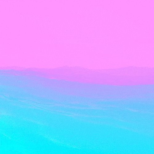 G l o w i n g b e a c h