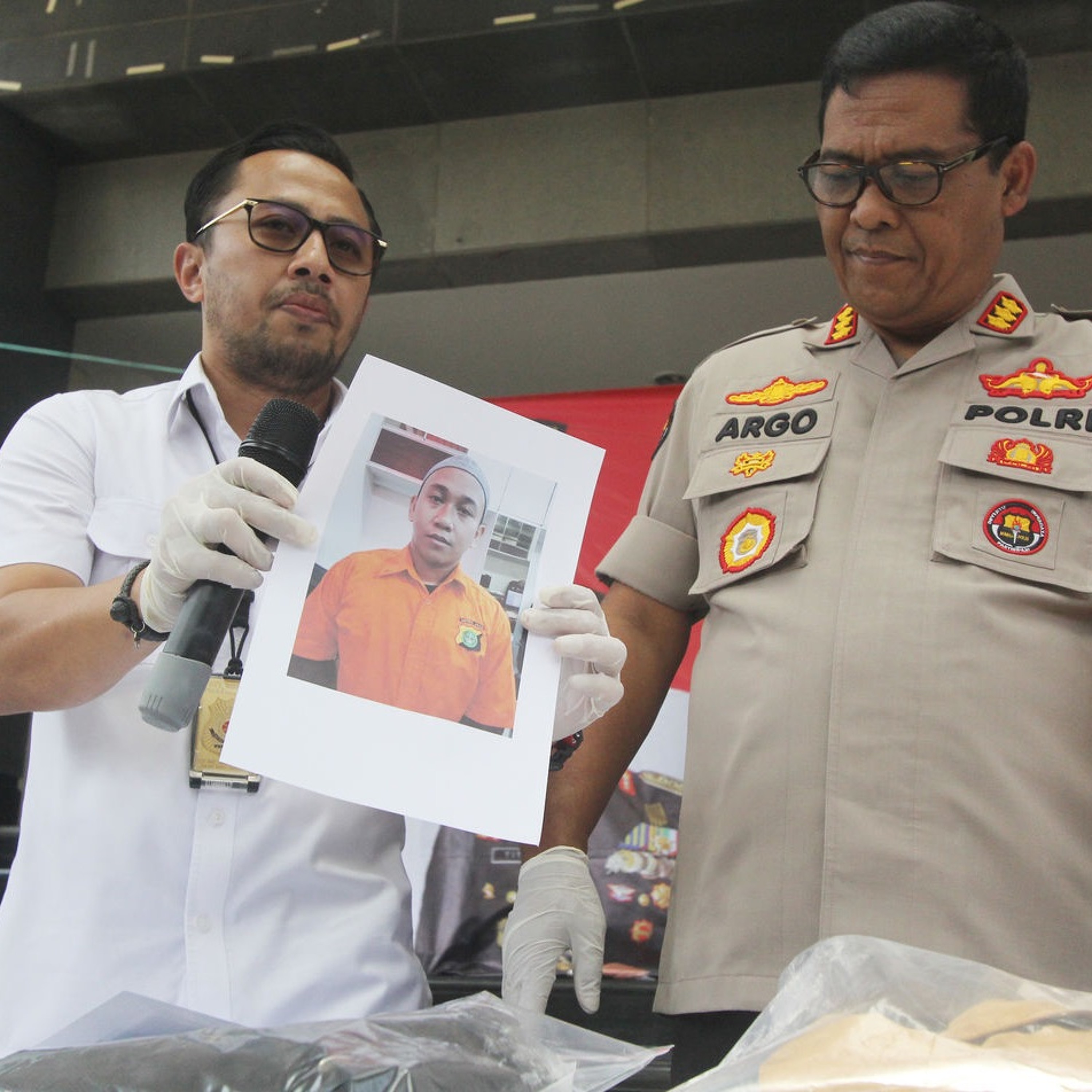 Talking Indonesia