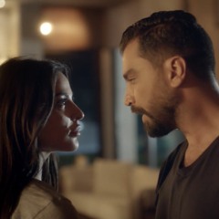 جاد يعترف بحبهُ لـ بيان - مسلسل خمسة ونص - الحلقة 23