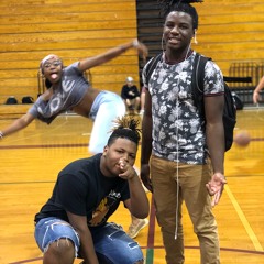 Wit The Gang(feat.LaahTwon)