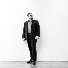 Serenade for Tenor, Horn and Strings, Op. 31: II. Pastoral - Britten