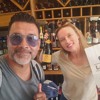 We chat with Summer, an Expat from Los Angeles, California who now lives in Amboise, France. Lifestyle, wine, Kardasdians, parenting, crime, and lots of laughs.