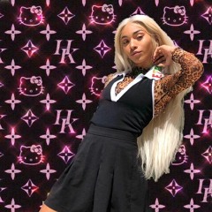 Out My Mind (Freestyle) ft. Che Sito