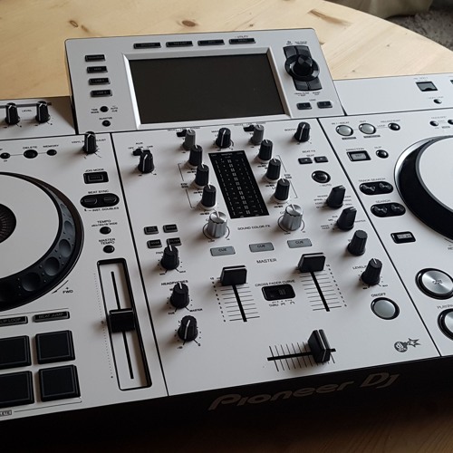 Stream DJ Turek - House Music Live Mix (Pioneer XDJ-RX2 White) by 