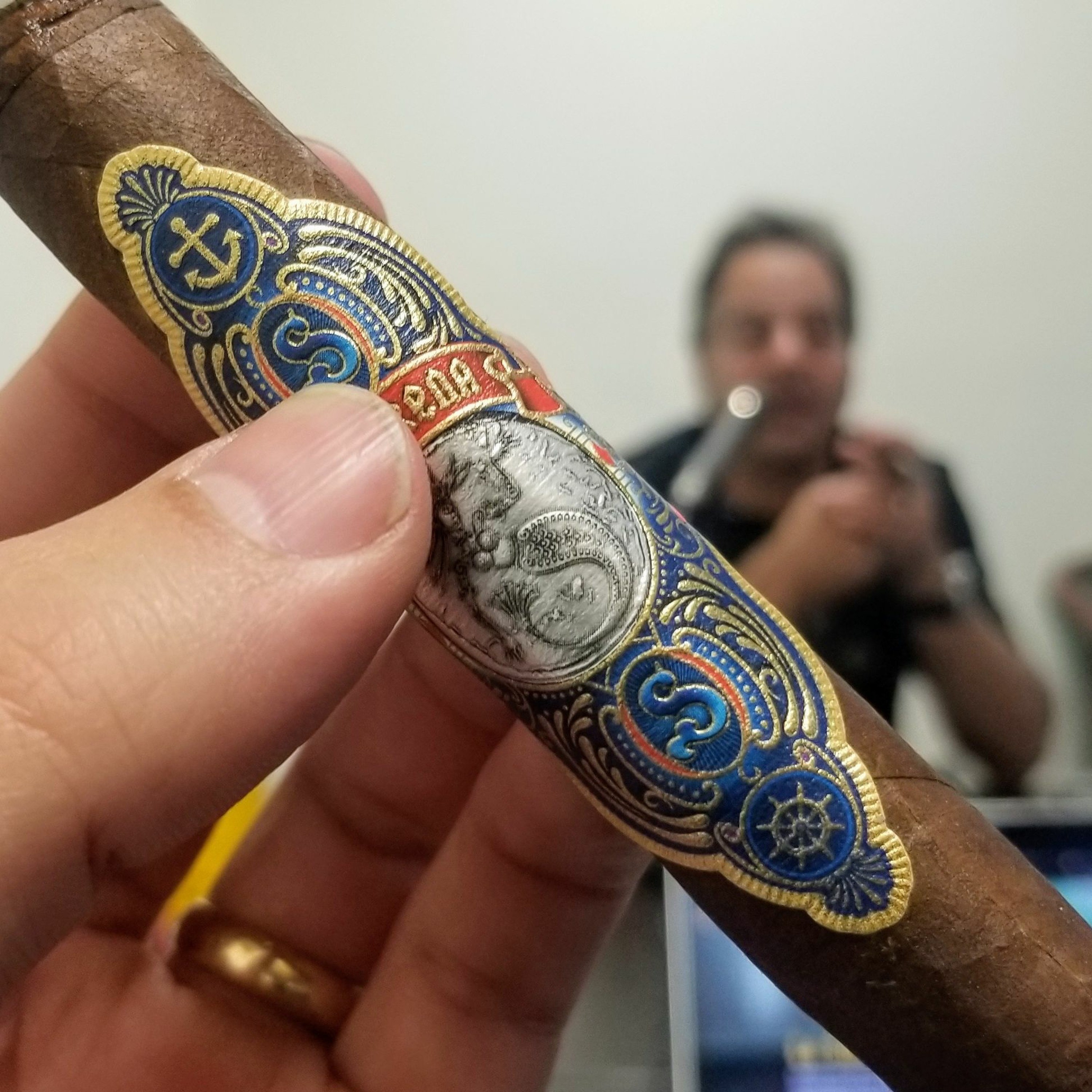 0083 - Danny Ditkowich of La Sirena Cigars on the brand's story and the new Aniversario Especial episode artwork
